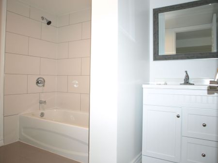 For Lease - 21 Humheller Road Unit# Bsmt, Toronto, Ontario - Photo 3