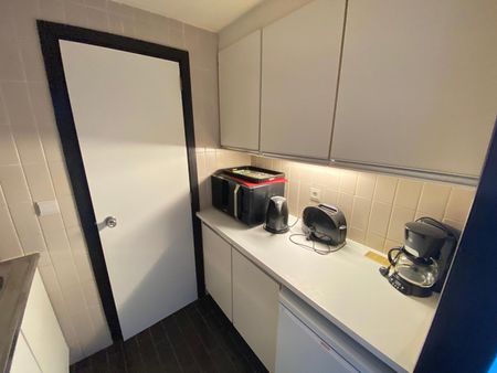 Lumineux studio à 1200 Woluwe-Saint-Lambert  Loyer: 750 € - Foto 5