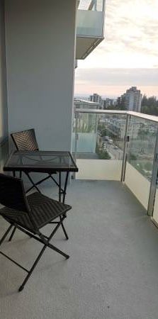 Fully Furnished Metrotown 2 Bedroom 2 Bathroom - Photo 1