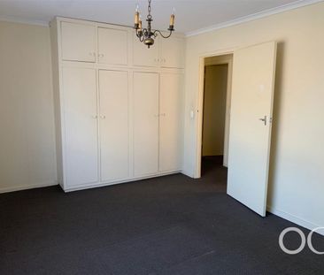 Open the Door To Cosmopolitan Living in the Heart of Goodwood - Photo 4