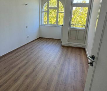 METZ GARE - APPARTEMENT F3 RENOVE - CACHET DE L'ANCIEN - Photo 5