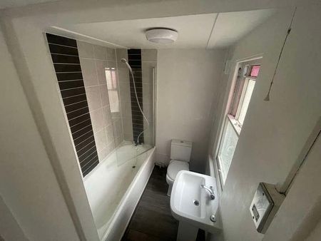 Park Road, Peterborough, Cambridgeshire, PE1 - Photo 5