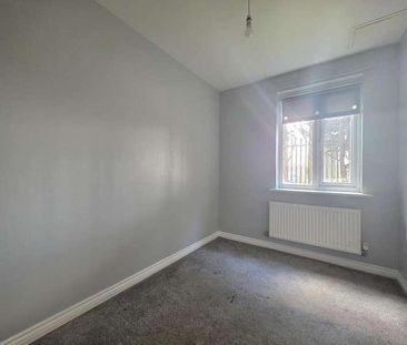 Capstan Drive, Rainham, RM13 - Photo 5