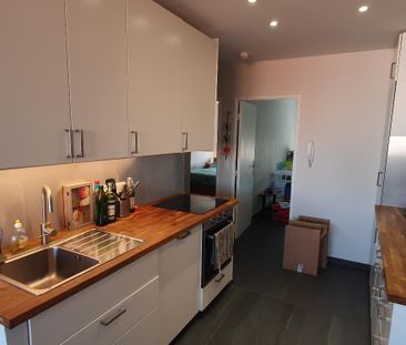 Location Appartement 3 pièces 73m² MARIGNANE 13700 - Photo 3