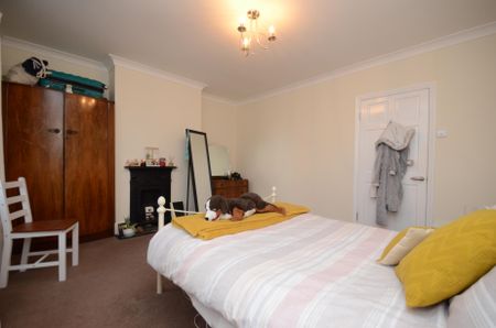 1 bedroom semi-detached house to rent - Photo 3
