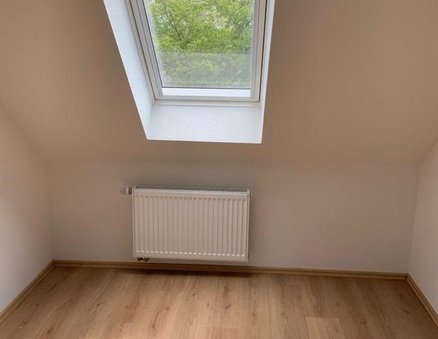 Sanierte 2-Zimmer-Wohnung mit EBK in Dinslaken - Photo 1