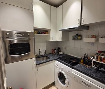 1 Bed Flat, Redcliffe Square, SW10 - Photo 2