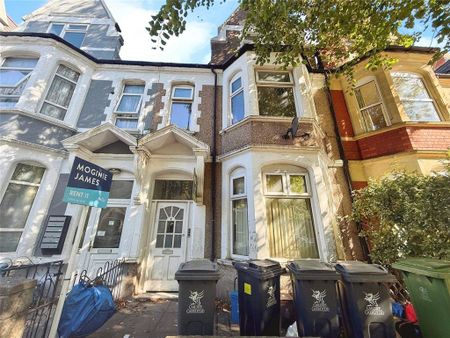 1 bedroom in a house share to rent - Photo 5