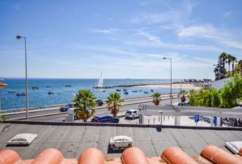 2 Bedroom House with a terrace, Paço de Arcos, Oeiras