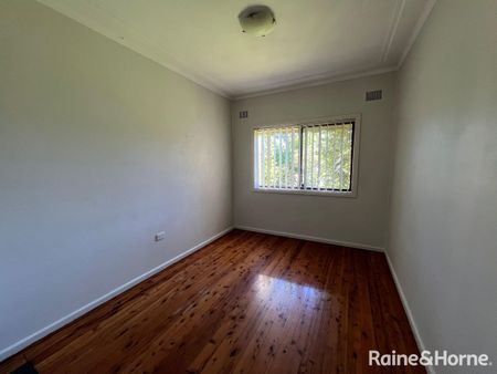 92 Parsonage Road, Castle Hill, NSW 2154 - Photo 2