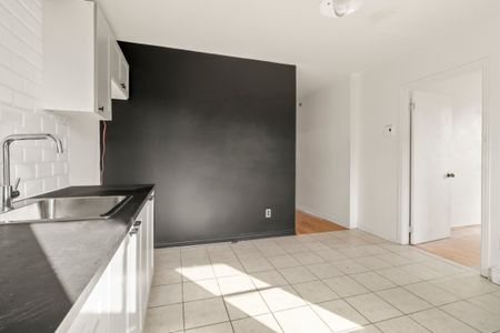 Nouveauté sur le marché Appartement à louer - Montréal (Mercier/Hochelaga-Maisonneuve) (Hochelaga-Maisonneuve) - Photo 2