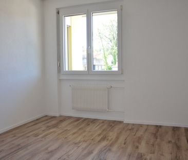 "renovierte moderne 4.5-ZW mit zwei Balkonen" - Foto 6