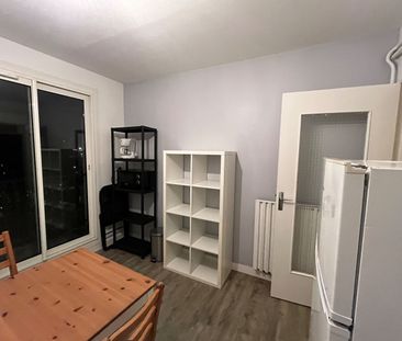 Location Appartement 2 pièces 51m² - Photo 2