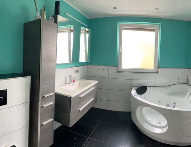 2 ZW, Küche, Diele, Bad, Sonnenbalkon, 75qm - Foto 1