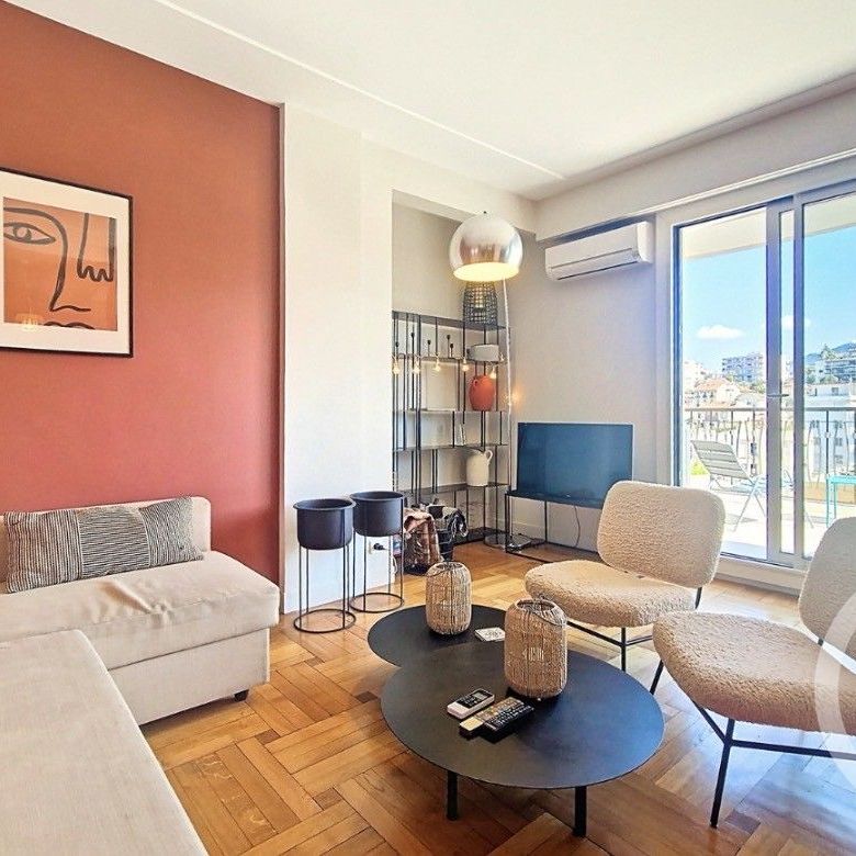 Location Appartement 4 pièces 73m² NICE 06000 - Photo 1