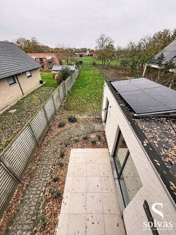 Top gerenoveerde woning met 3 slaapkamers, ruime tuin in prachtige natuur te Aalter EN uiterst energiezuinig. - Photo 3