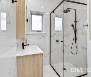 FULLY RENOVATED, CITY FRINGE 2 BEDROOM HOME - Photo 6