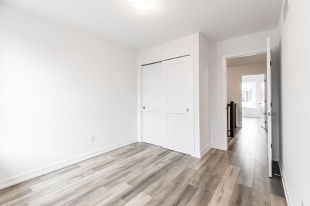 For Lease - 70 Kenesky Drive Unit# 16, Hamilton, Ontario - Photo 5