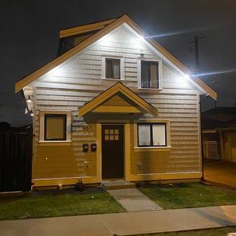 2 bed Laneway House - Photo 3