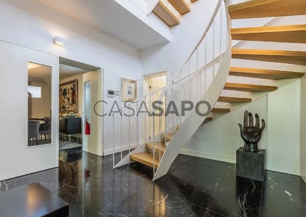 Moradia T8 para alugar em Lisboa