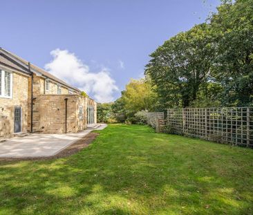 4 bedroom detached house to rent - Photo 2