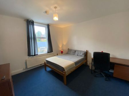 4 bedroom house share to rent - Photo 5