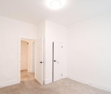 275 Bronson Avenue - 1 - Photo 4