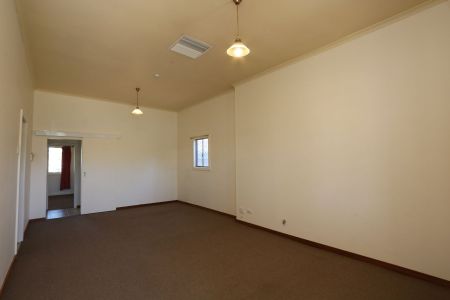 161 Wolfram Street, 2880, Broken Hill Nsw - Photo 4