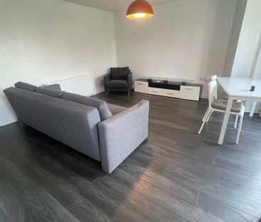 Apartment 11 Gardiners Square 9 Brown Square, Belfast, BT13 2BW - Photo 3