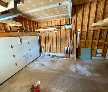 For Lease - 23 Robert Street, Wasaga Beach, Ontario - Photo 5