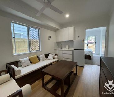 Brand-New Fully Furnished, All-Inclusive One-Bedroom Studio - Photo 1