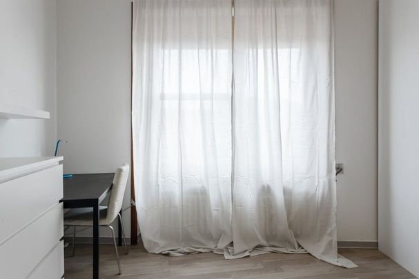 Piazza Simone Bolivar, Milan, Lombardy 20146 - Photo 1