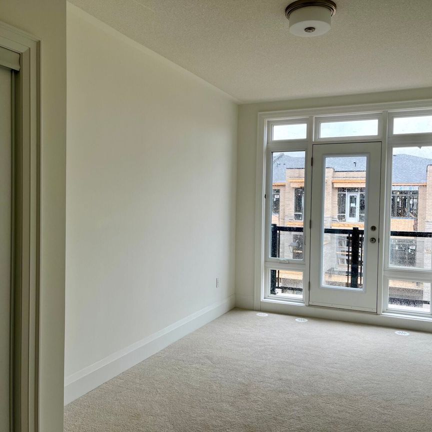 For Lease - 3322 Azam Way, Oakville, Ontario - Photo 1