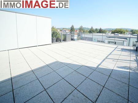 Riesige Dachterrasse mit moderner 2-Zimmerwohnung und Garagenplatz - Foto 4