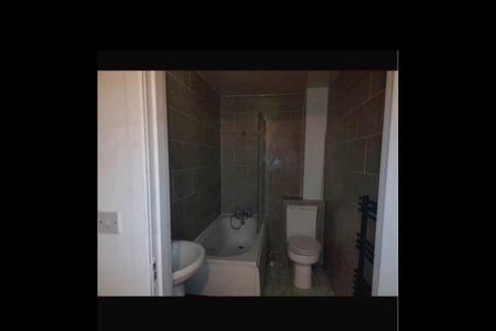 2 Bed Flat, Stuart Street, LU1 - Photo 3