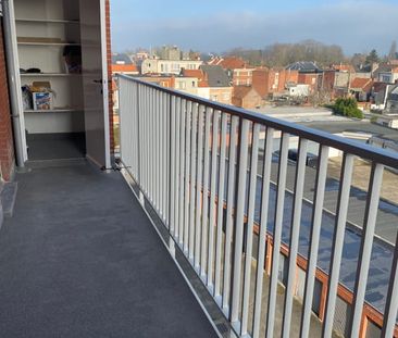 Appartement te huur - Photo 1