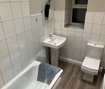 1 Bed Flat, Portland Crescent, M13 - Photo 5