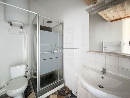 Location Appartement 1 pièce 27m² - Photo 2