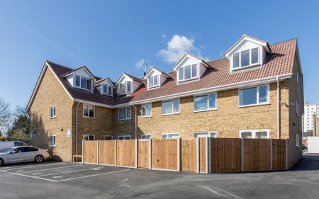 2 bedroom flat to rent - Photo 2