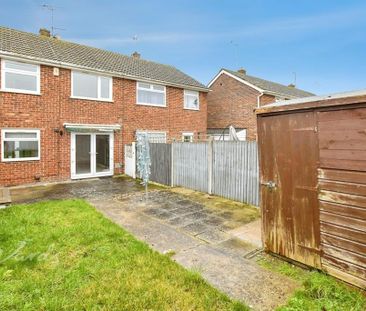 3 bedroom terraced house to rent - Photo 6