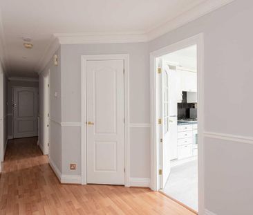 2 bedroom flat to rent - Photo 3