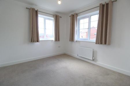 3 bedroom detached house to rent - Photo 5