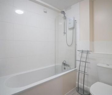 Apton Road, Bishops Stortford, Herts - Photo 4