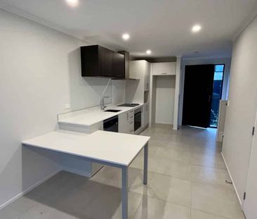 Brand New modern Living in a Great Location! - Photo 5