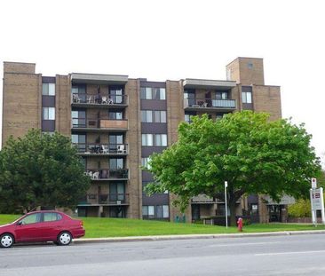 Laval des rapides - 4 1/2 - Chauffé, Montmorency, Ascenseur, Béton - Photo 4