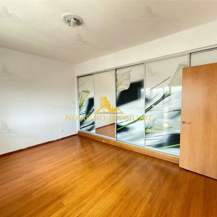 NOVISIMO-IMOBILIARE: VILA DE INCHIRIAT , INCLUSIV PENTRU MUNCITORI - Fotografie 1