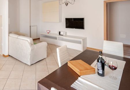 Via Vittorio Gui, Florence, Tuscany 50144 - Photo 4