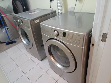 For Lease - 1502 Banwell Road, Mississauga, Ontario - Photo 3