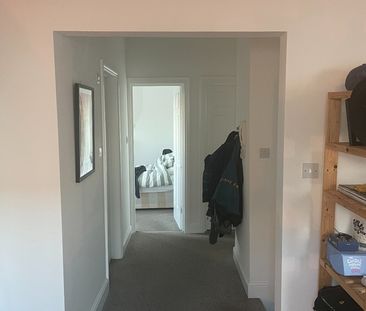 Room in a Shared Flat, Christchurch Road, SW2 - Photo 4