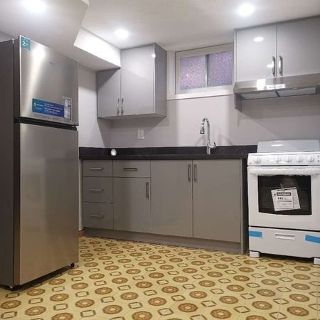 For Lease - 2143 Linby Street Unit# 2, Mississauga, Ontario - Photo 3